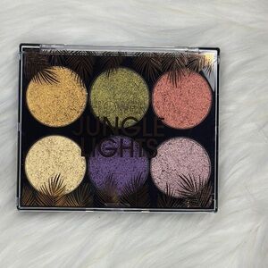 Flower Jungle Lights Eyeshadow Palette